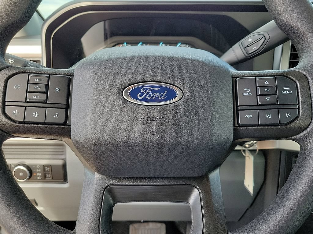 New 2026 Ford F250 XL w/ XL Off-Road Package AWD/4WD image 24