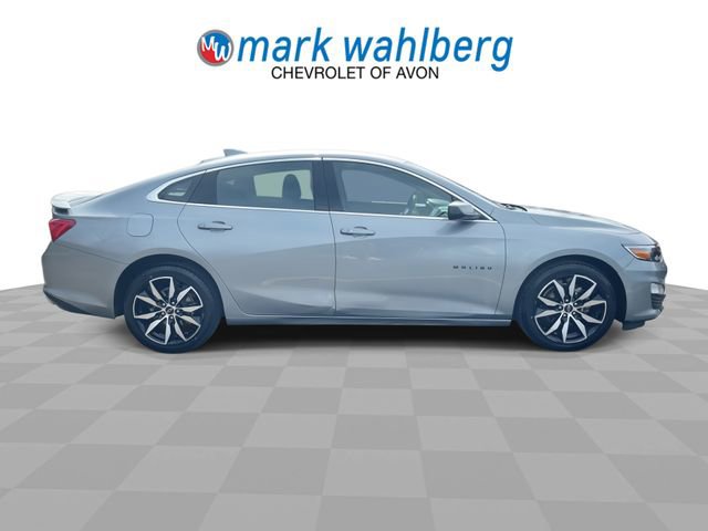 Used 2024 Chevrolet Malibu RS FWD image 2
