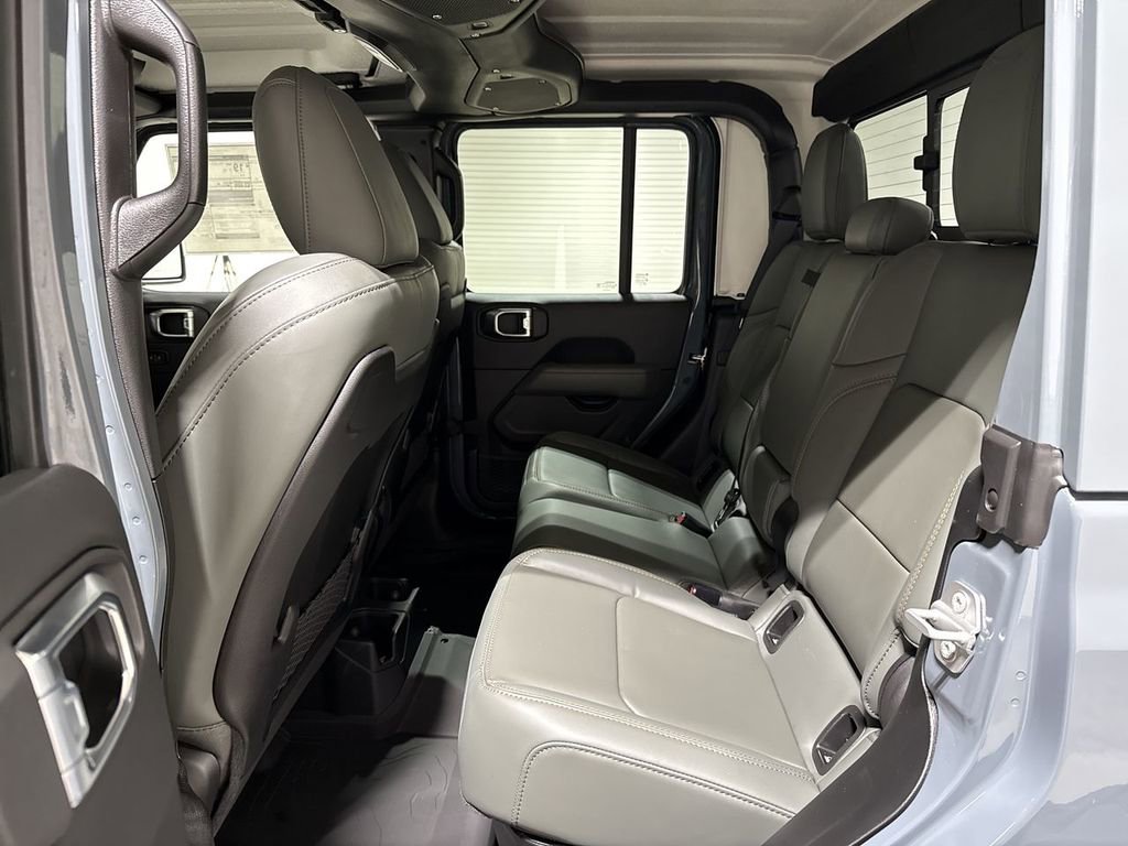 New 2026 Jeep Gladiator Mojave image 21