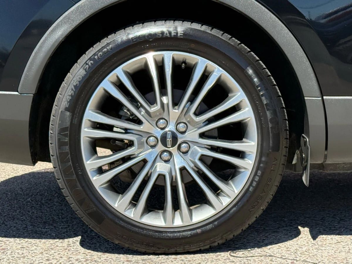 Used 2016 Lincoln MKX Reserve w/ Technology Package image 25