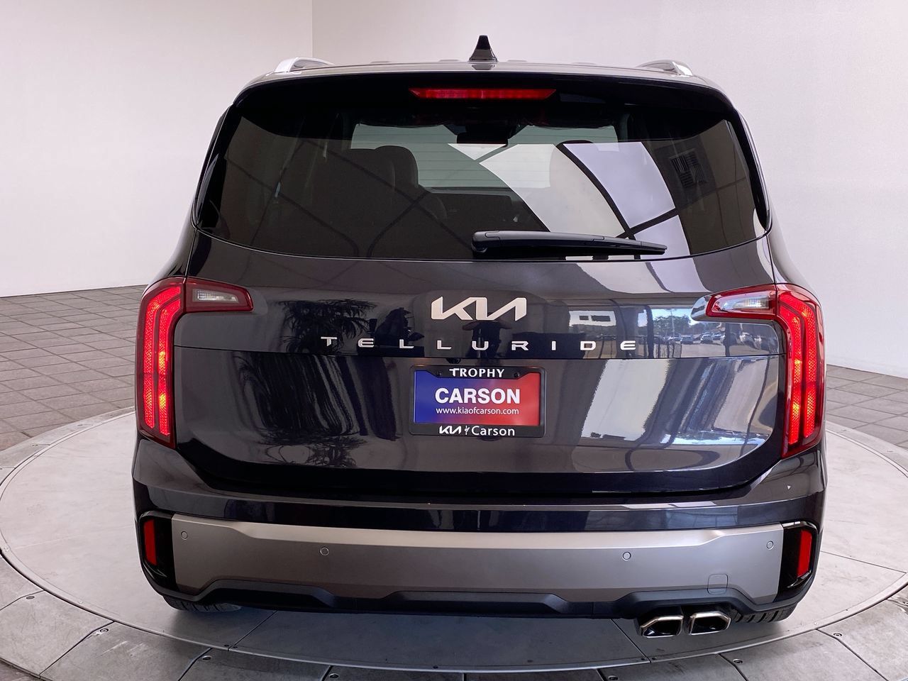 Certified 2025 Kia Telluride S FWD image 4