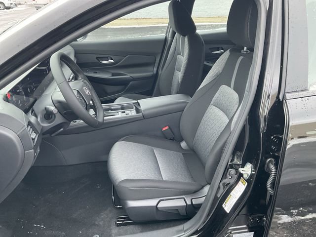 New 2026 Nissan Sentra SV w/ SV Convenience Package FWD image 10