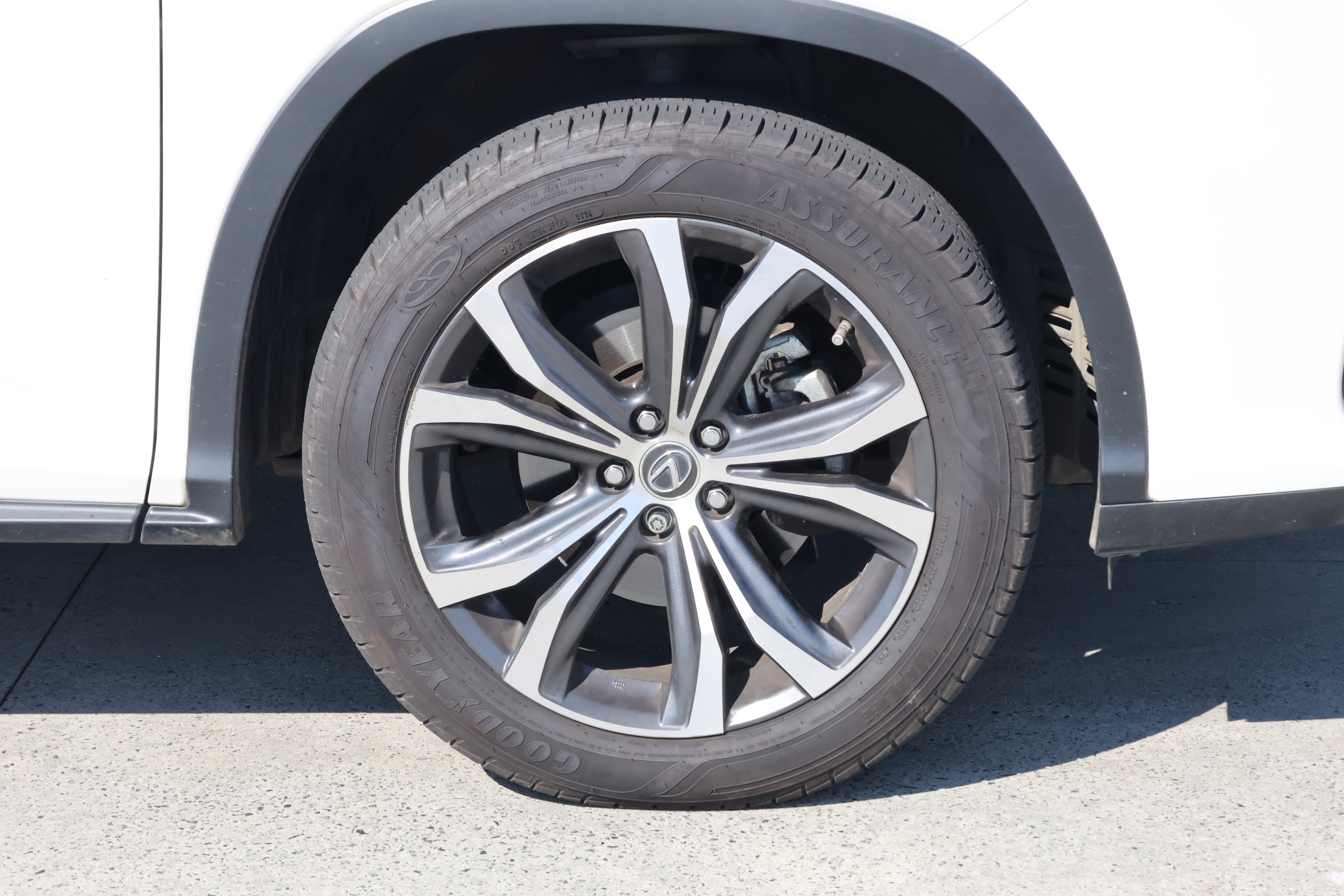 Used 2018 Lexus RX 350L FWD image 11