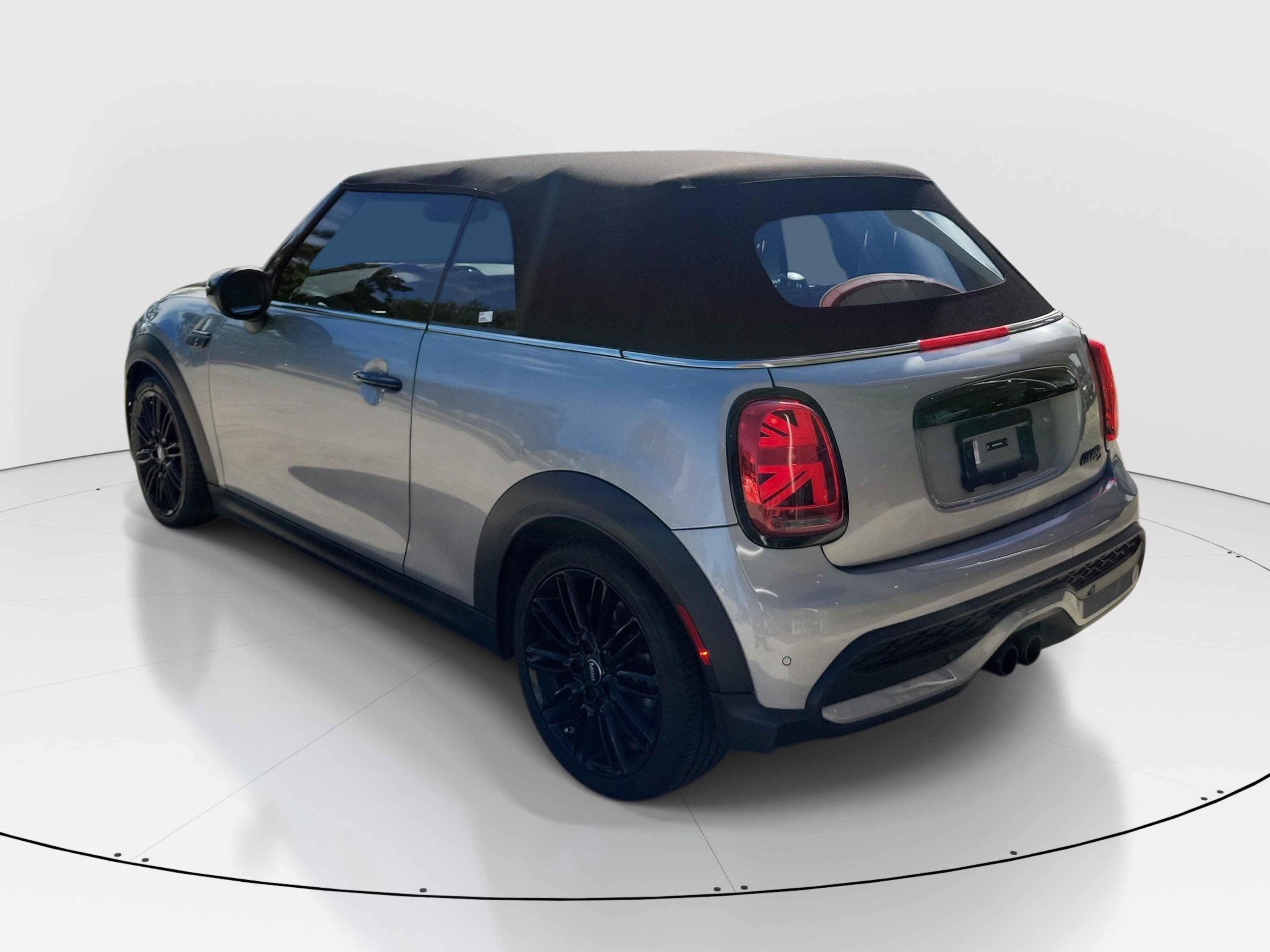 Used 2024 MINI Cooper S FWD image 5