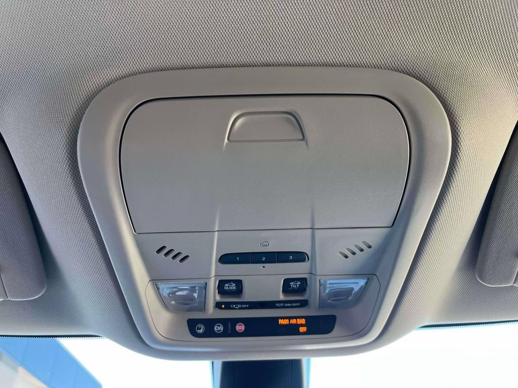 Certified 2018 Buick Enclave Premium w/ Experience Buick Package FWD image 36