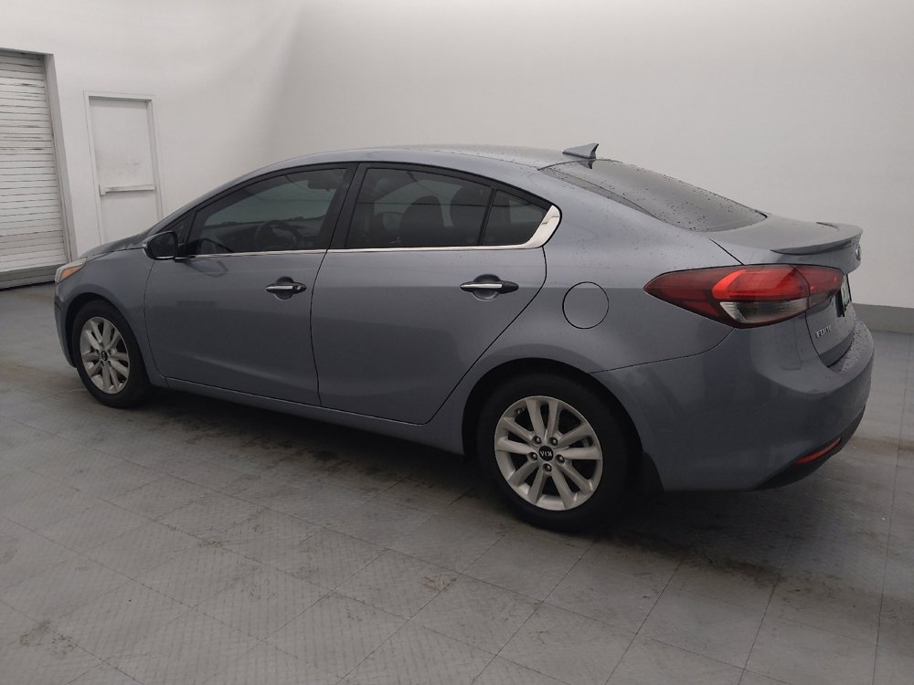Used 2017 Kia Forte S w/ S Technology Package image 3