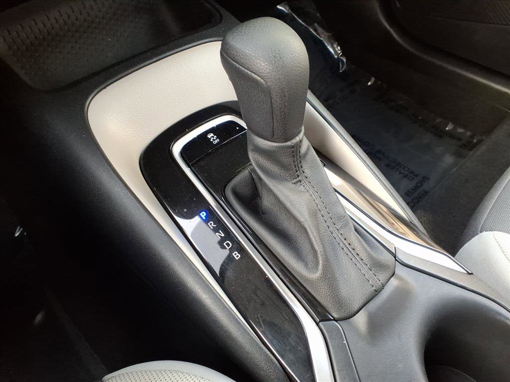 Used 2023 Toyota Corolla LE image 16