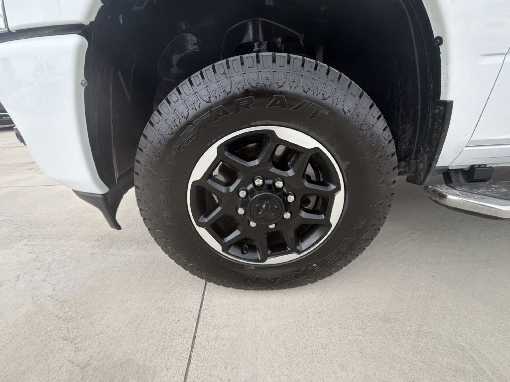 Used 2025 RAM 2500 Laramie AWD/4WD image 14