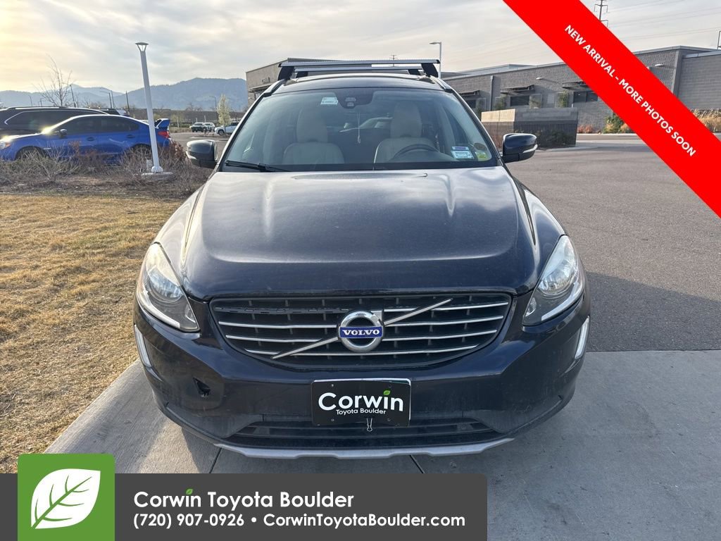 Used 2017 Volvo XC60 T5 Inscription w/ Preferred Option Package image 2