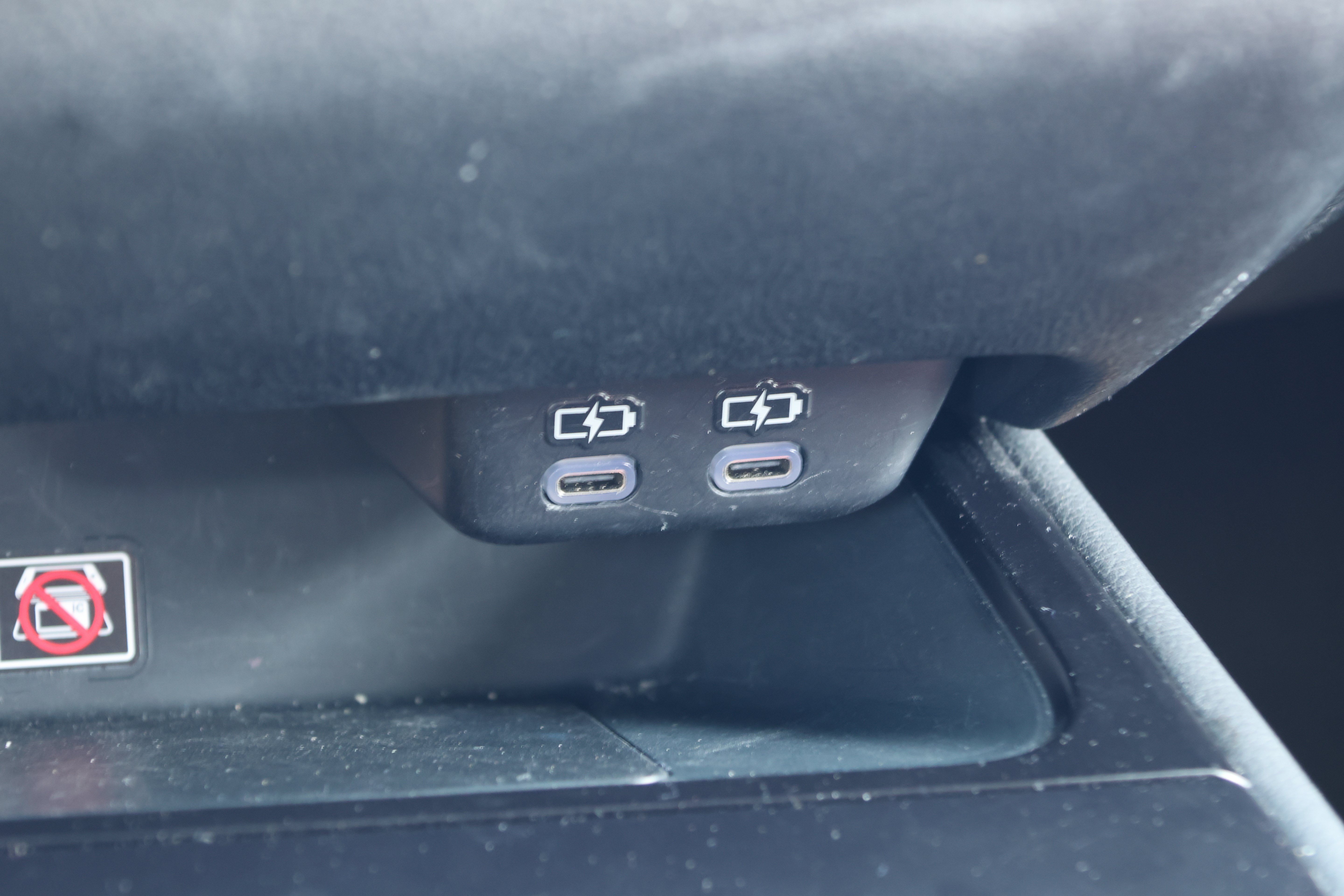 Used 2023 Lexus UX 250h F Sport FWD image 28