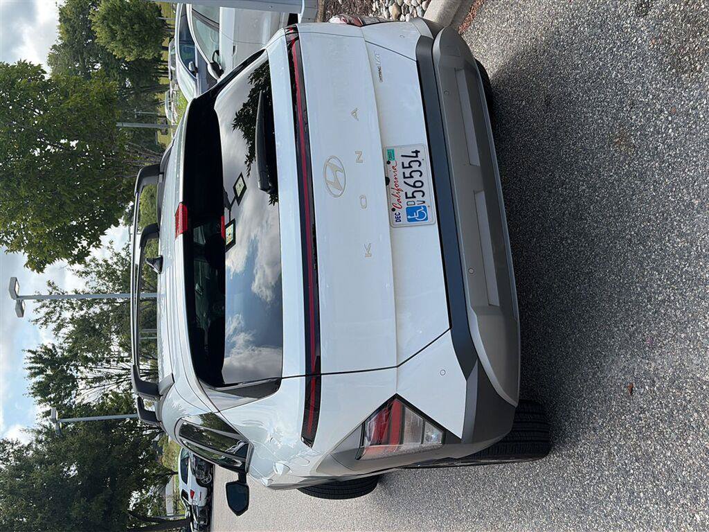 Used 2026 Hyundai Kona Limited AWD/4WD image 14