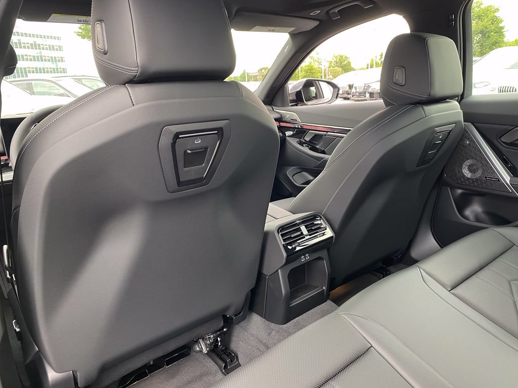New 2027 BMW 530i xDrive w/ M Sport Package AWD/4WD image 33
