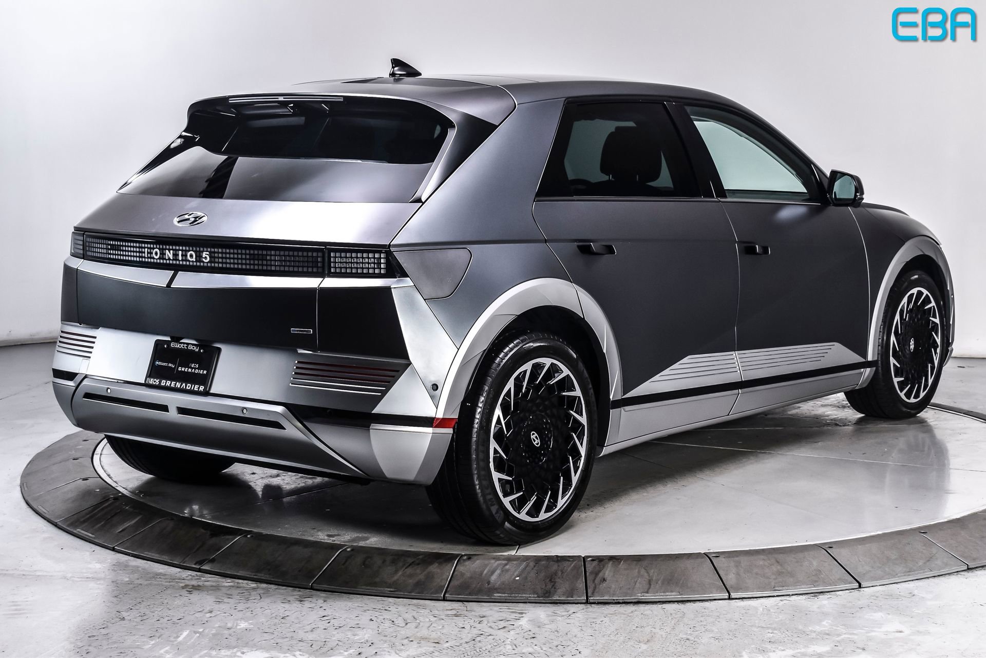 Used 2024 Hyundai Ioniq 5 Limited image 6