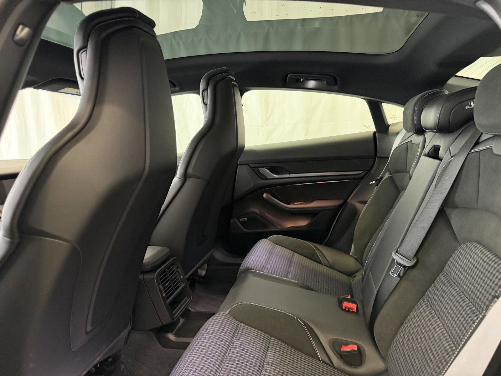 Certified 2025 Porsche Taycan image 24