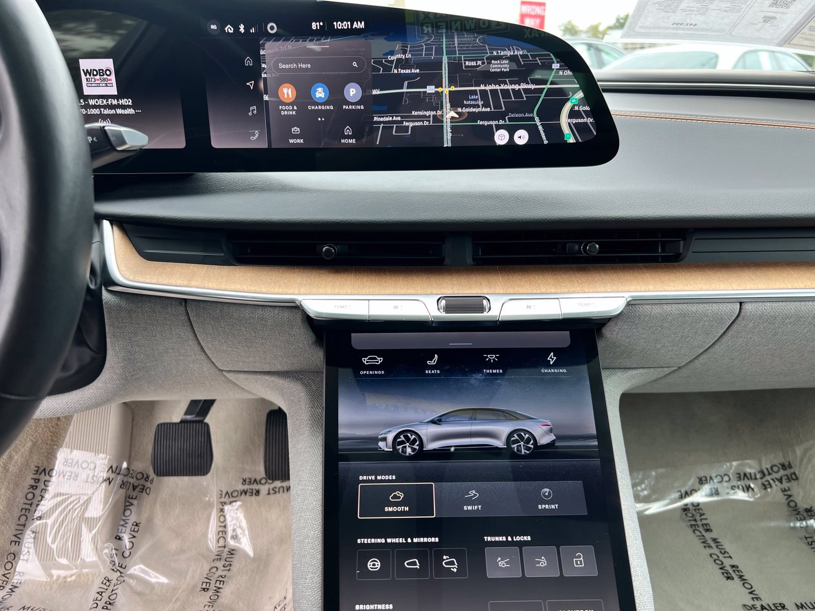 Used 2023 Lucid Air Touring AWD/4WD image 45