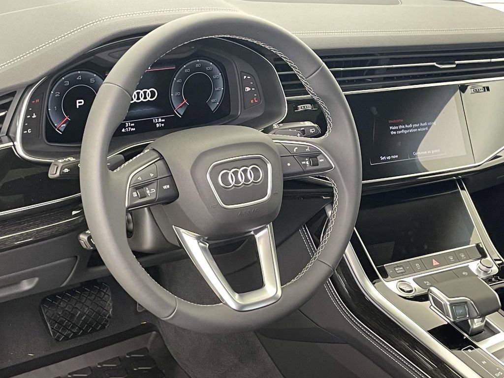 New 2025 Audi Q7 3.0T Premium Plus image 4