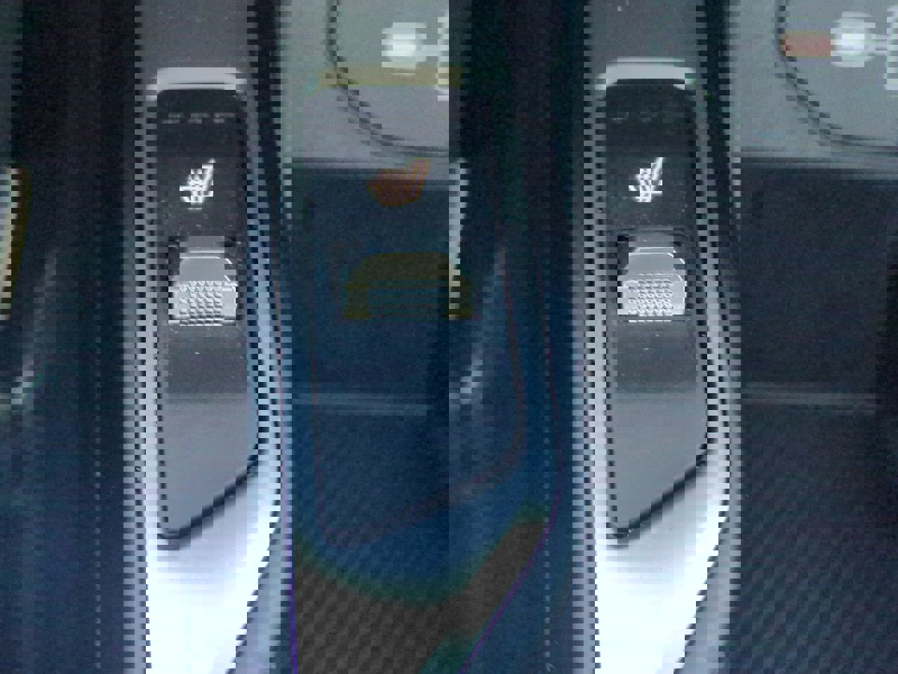 Used 2024 Kia Sorento S w/ Panoramic Sunroof Package image 22