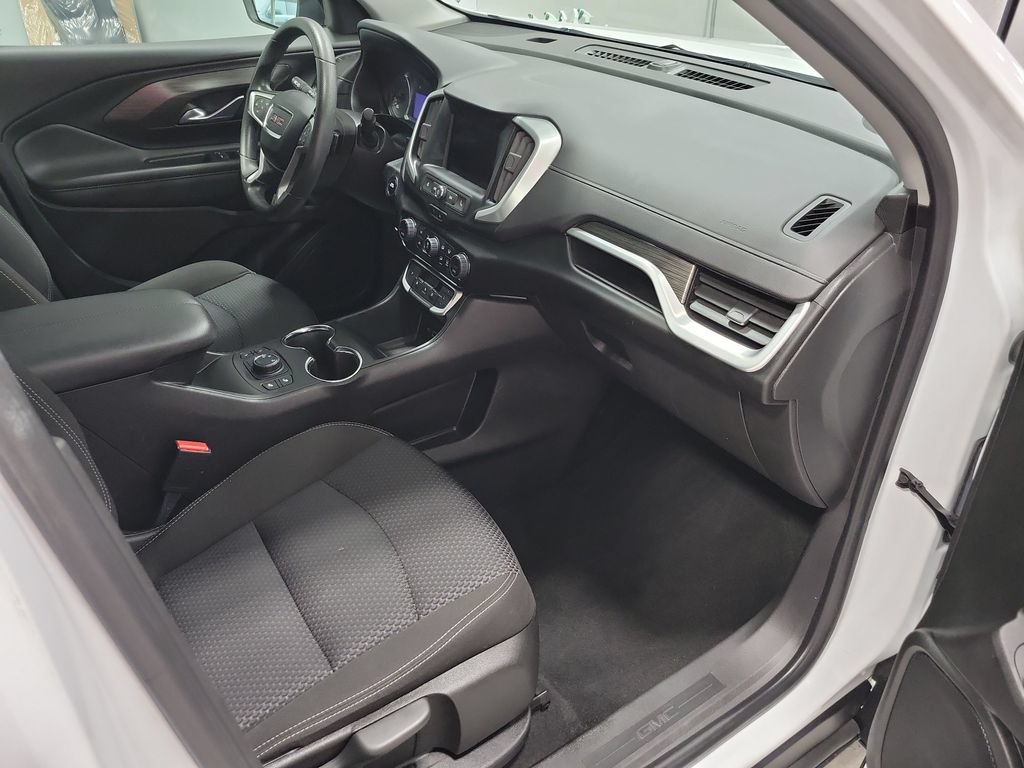 Used 2023 GMC Terrain SLE w/ Driver Convenience Package AWD/4WD image 21
