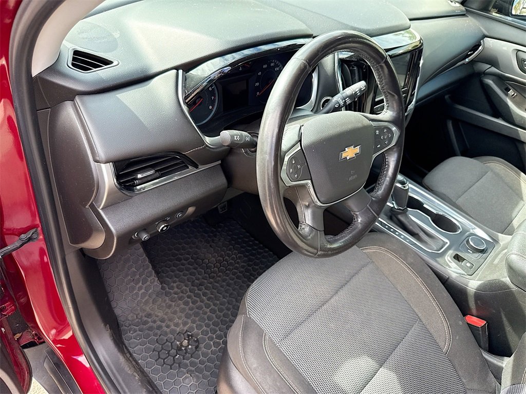 Used 2018 Chevrolet Traverse LT image 10