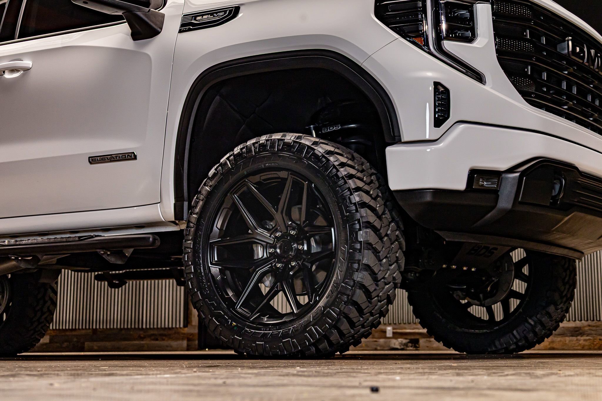 Used 2025 GMC Sierra 1500 Elevation image 16