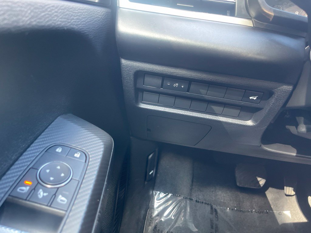 Used 2024 Mitsubishi Outlander SE FWD image 25