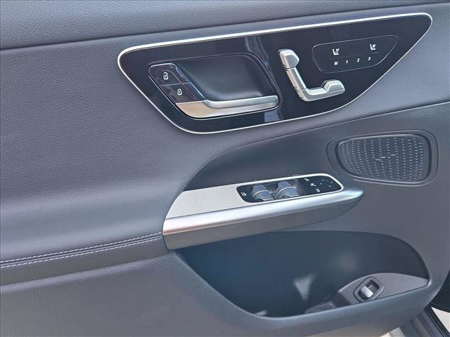 New 2027 Mercedes-Benz GLC 300 image 15