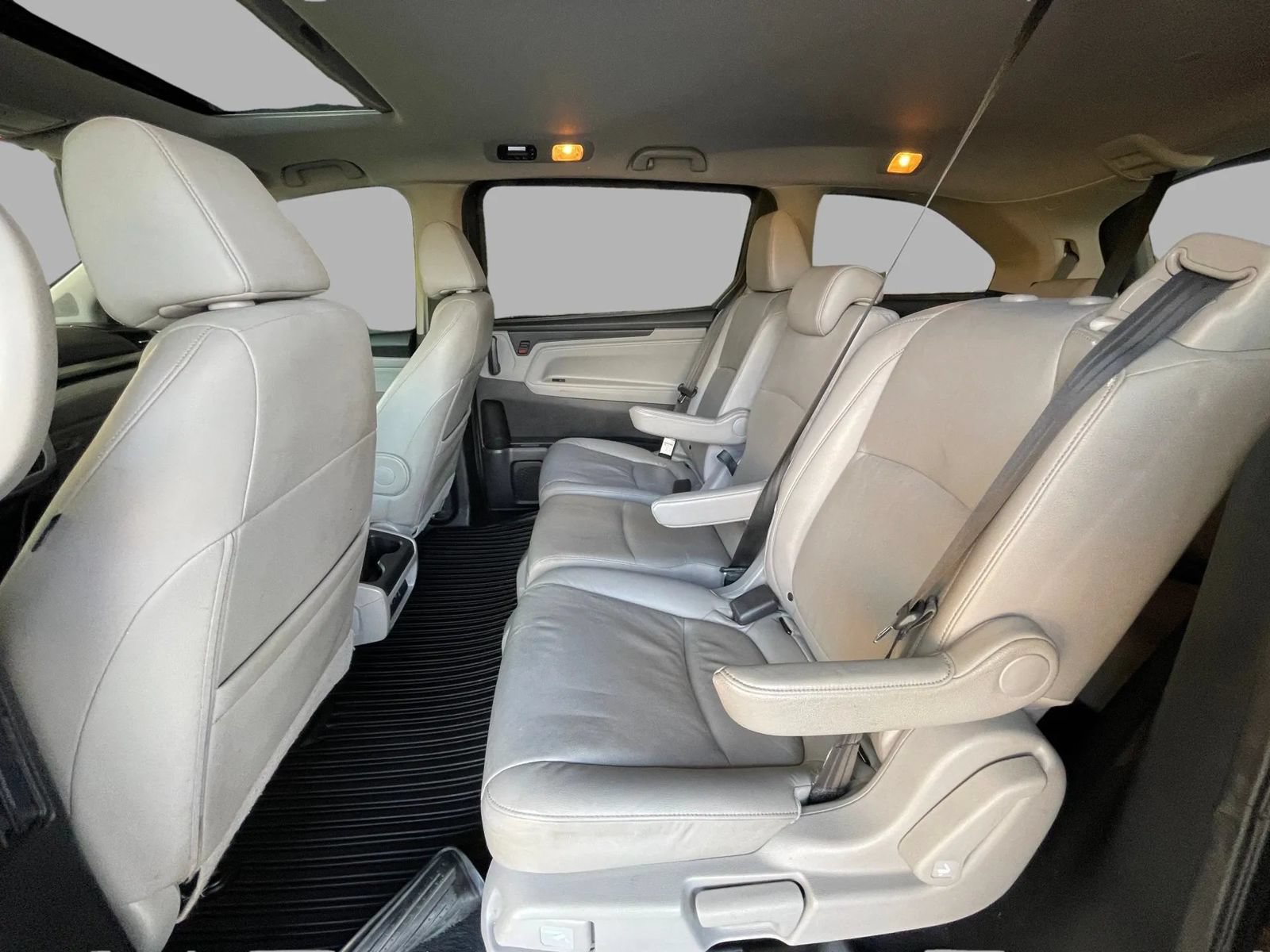 Used 2018 Honda Odyssey EX-L image 23