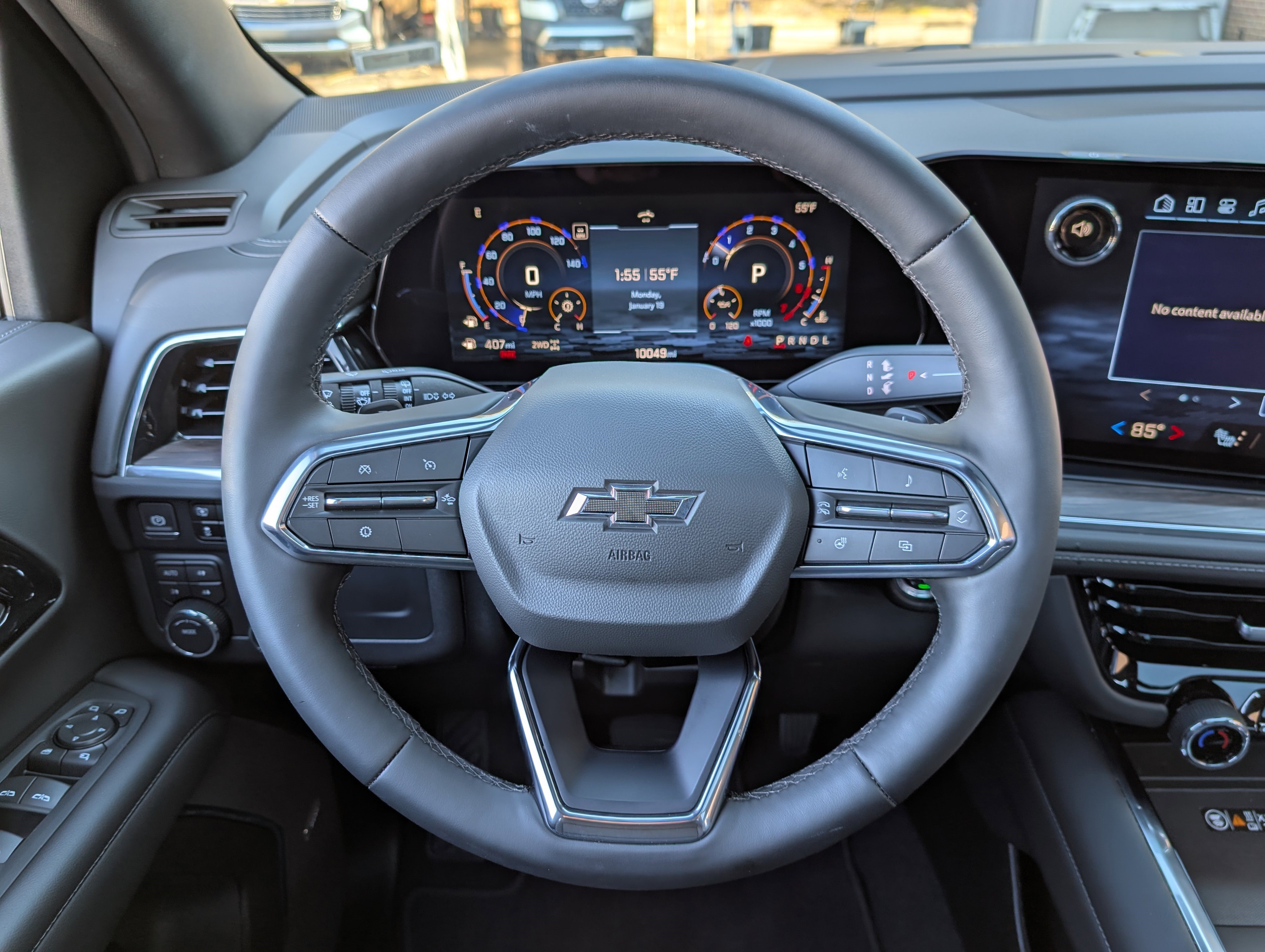 Used 2025 Chevrolet Suburban Z71 w/ Comfort Package image 25