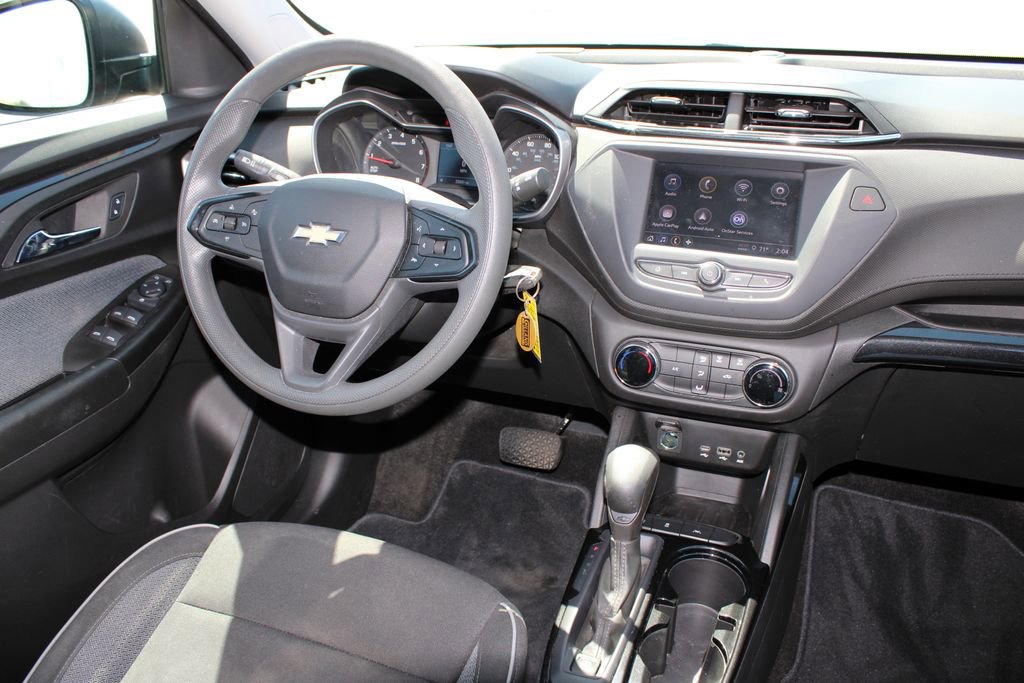 Used 2023 Chevrolet TrailBlazer LS image 9