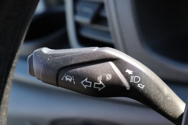 Used 2023 Ford Transit 350 XLT image 33