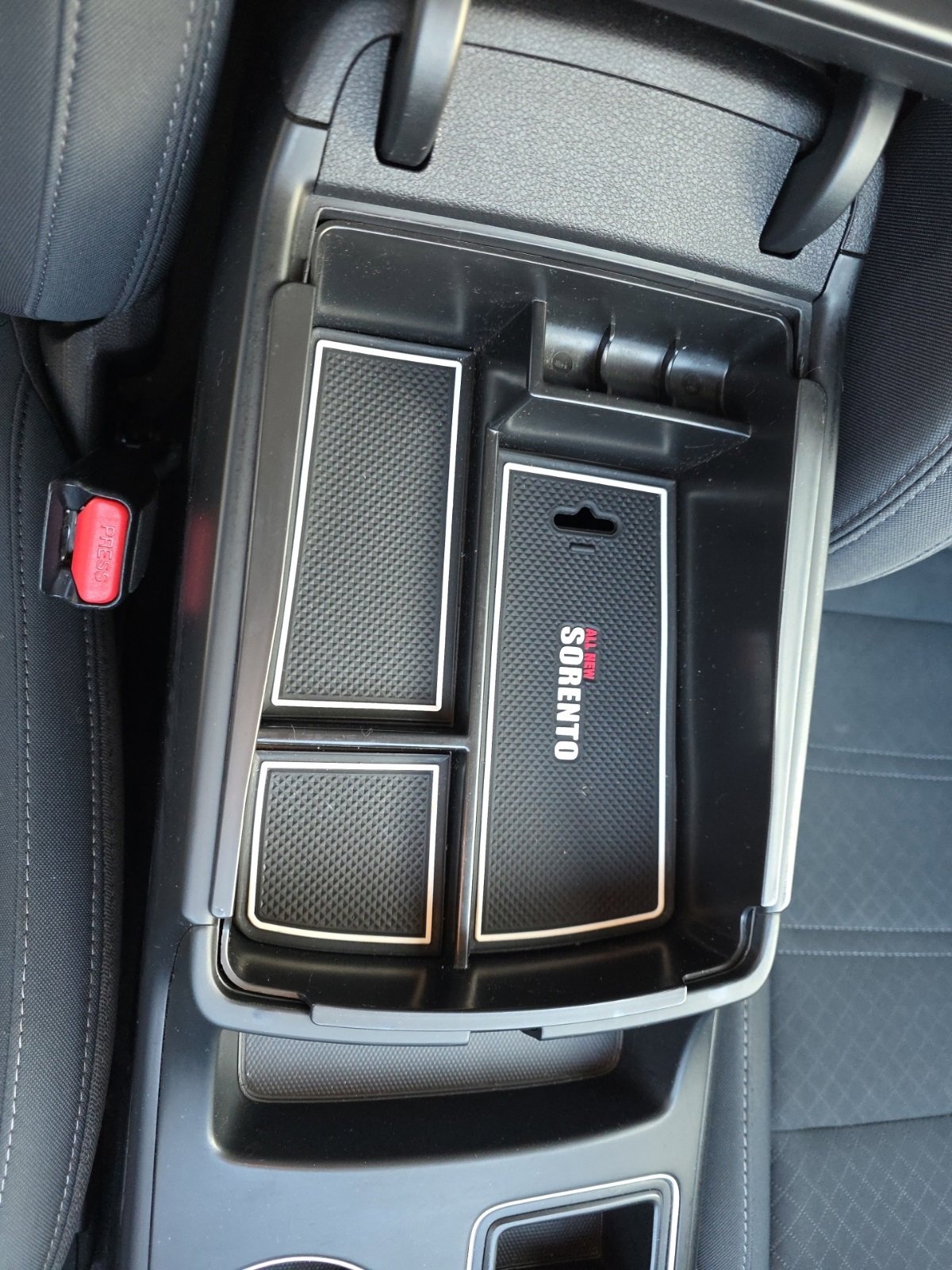 Used 2017 Kia Sorento LX w/ LX Convenience Package image 20