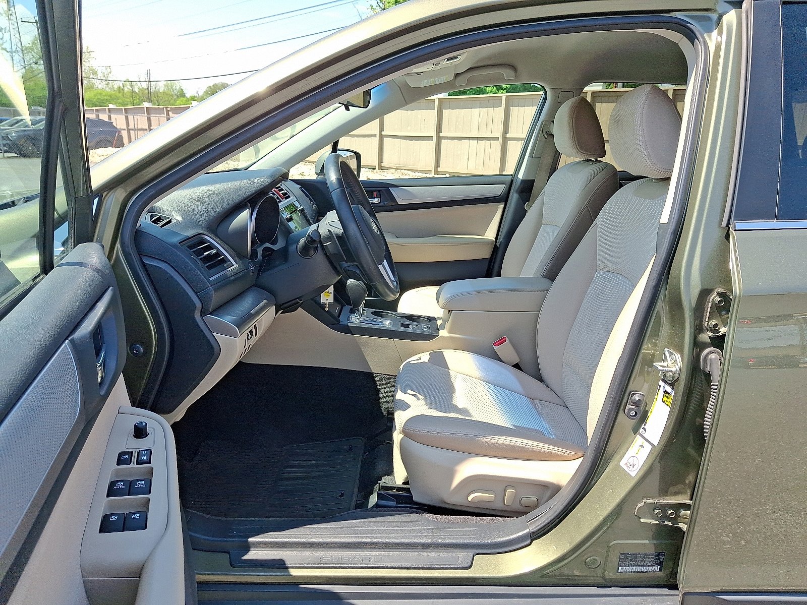 Used 2015 Subaru Outback 2.5i Premium w/ Protection Package #2 AWD/4WD image 14
