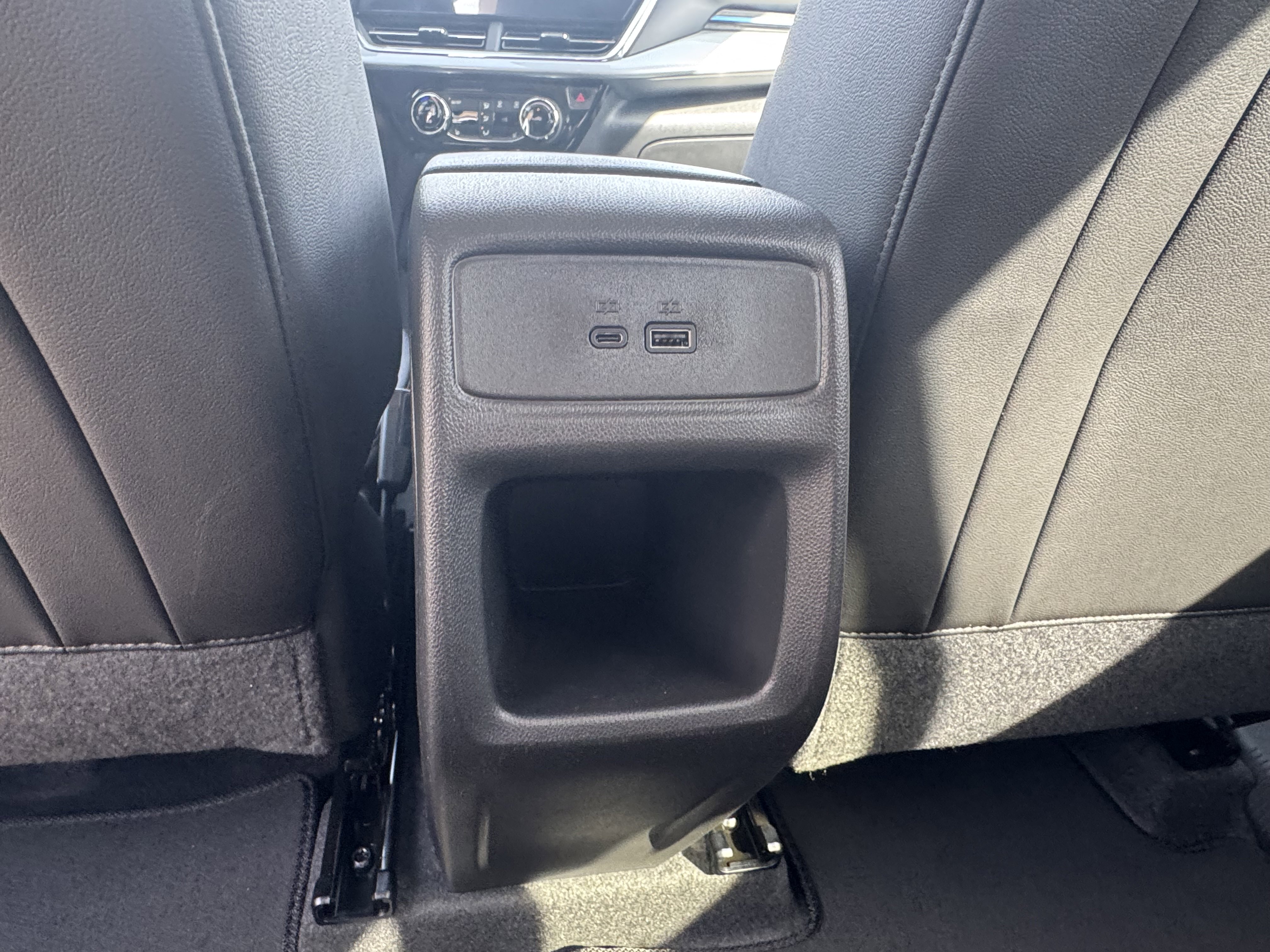 New 2026 Chevrolet Trax LT w/ Driver Confidence Package image 8