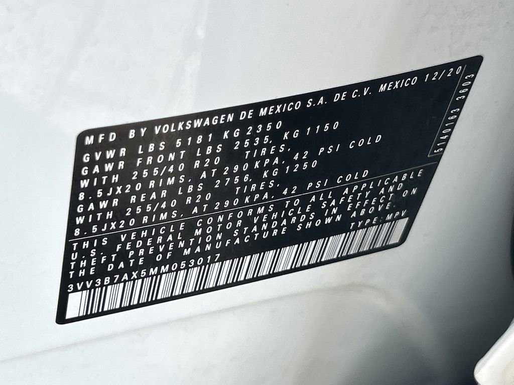 Used 2021 Volkswagen Tiguan SE R-Line image 30