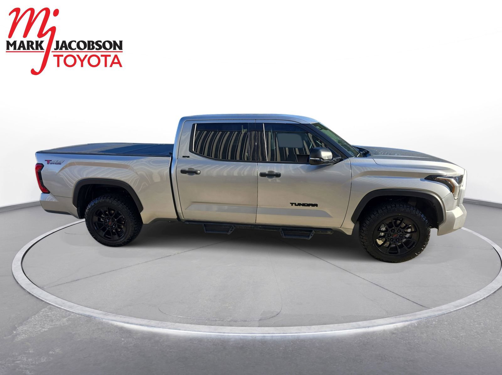 Used 2023 Toyota Tundra SR5 image 7