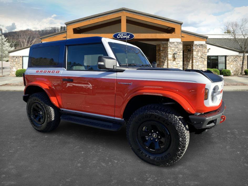 Used 2025 Ford Bronco Stroppe Edition image 3