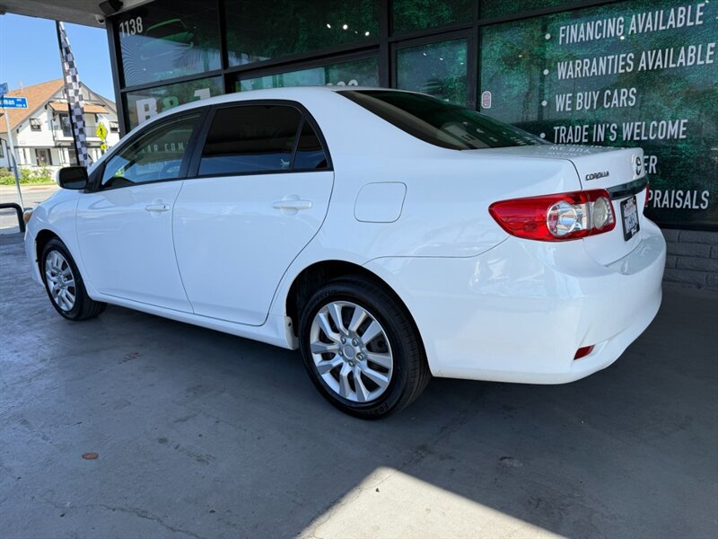 Used 2013 Toyota Corolla LE FWD image 6