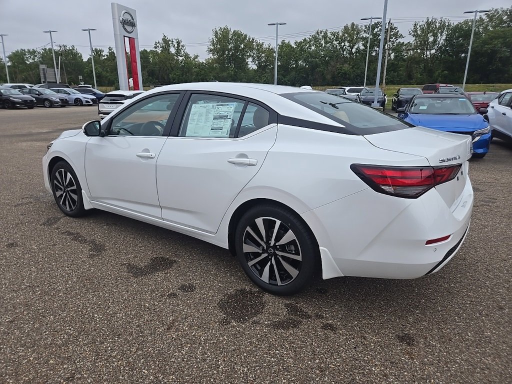 New 2025 Nissan Sentra SV w/ SV Premium Package image 5