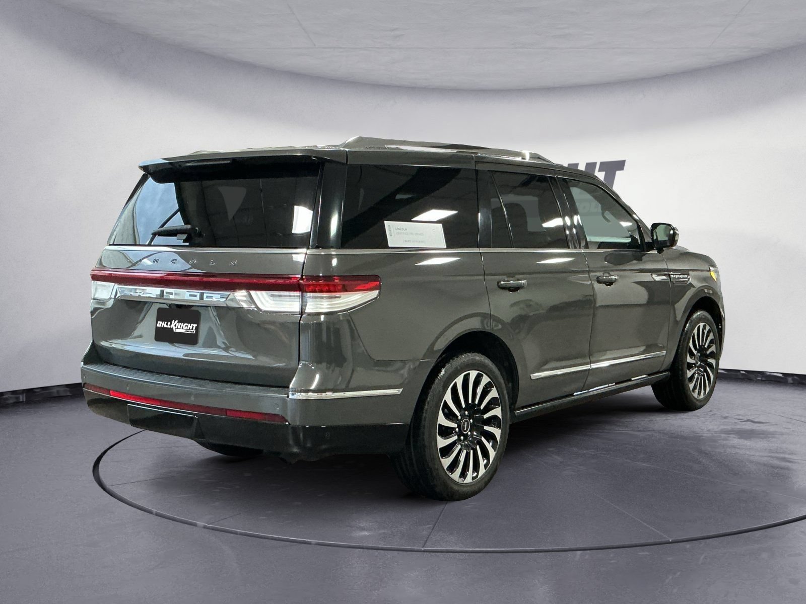 Certified 2022 Lincoln Navigator Black Label AWD/4WD image 5