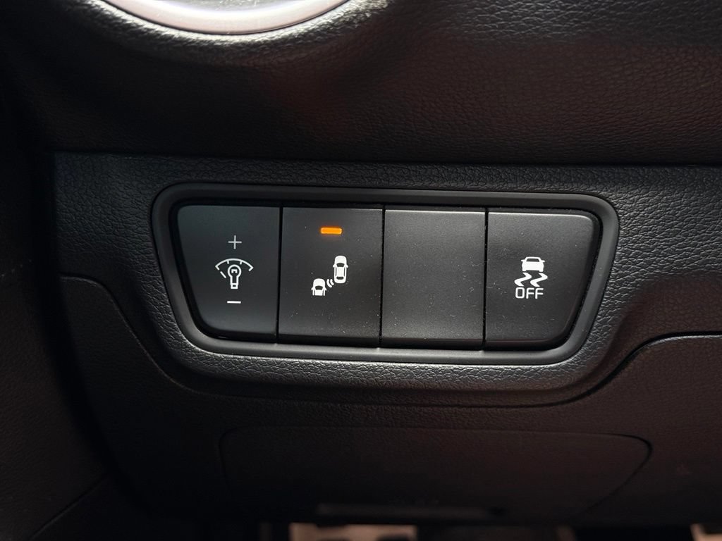 Used 2023 Kia Forte GT-Line w/ GT-Line Technology Package FWD image 18