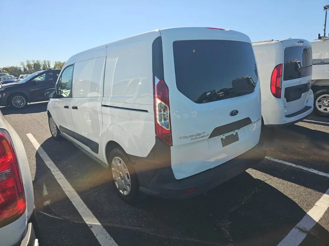 Used 2018 Ford Transit Connect XL FWD image 2