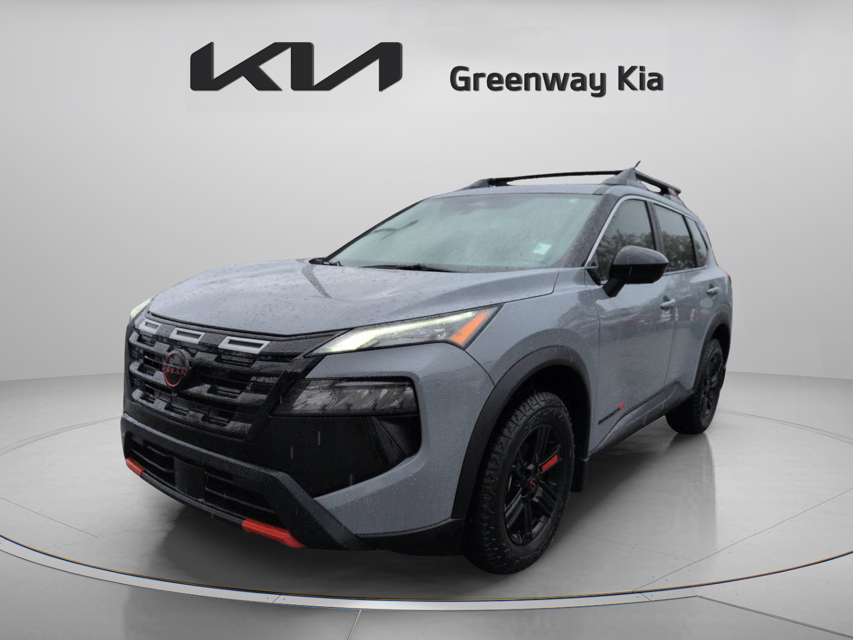 Used 2025 Nissan Rogue SV AWD/4WD image 10
