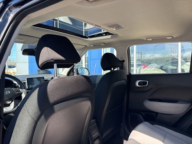 Certified 2026 Hyundai Venue SEL image 46