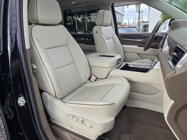 Certified 2023 GMC Yukon Denali image 22