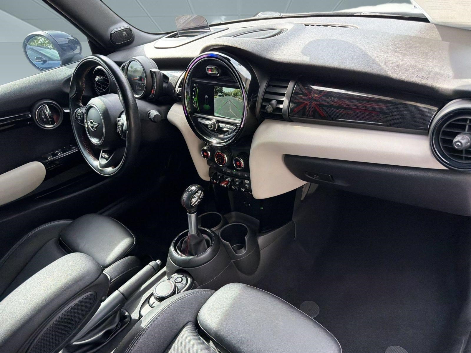Used 2019 MINI Cooper S FWD image 29
