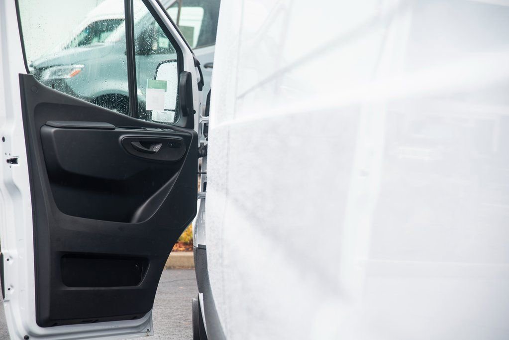 New 2025 Mercedes-Benz Sprinter 4500 image 21
