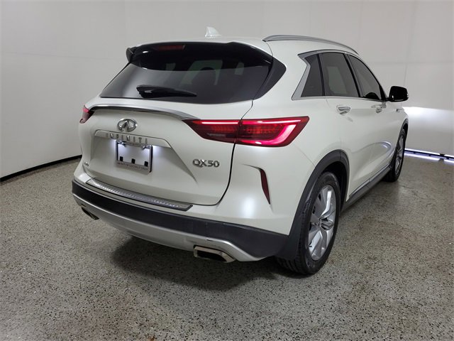 Used 2019 INFINITI QX50 Luxe w/ Navigation Package image 4