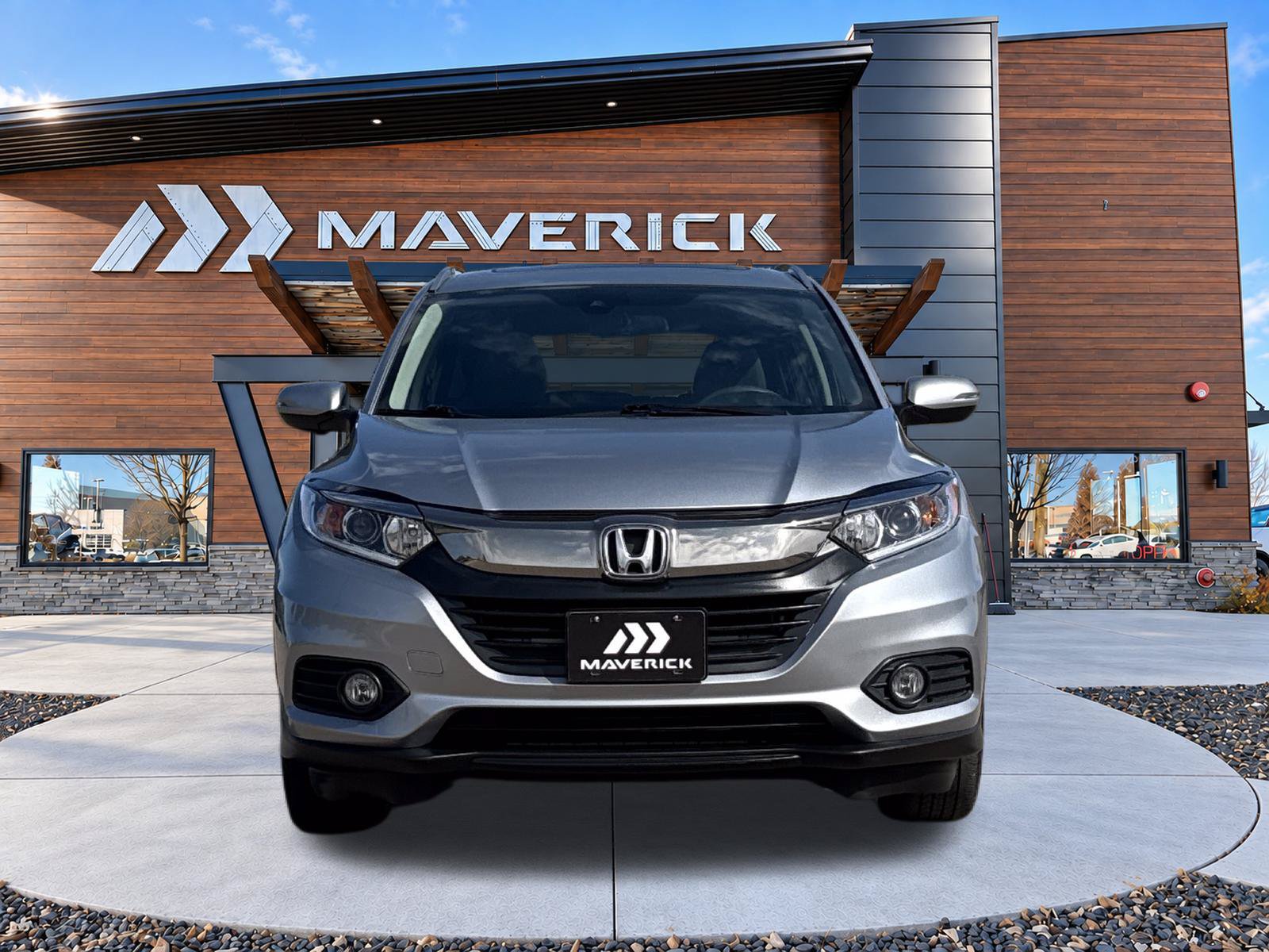 Used 2022 Honda HR-V EX image 2