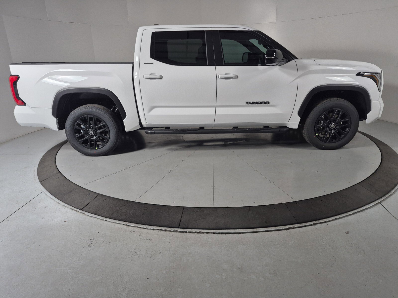 New 2026 Toyota Tundra Limited image 5