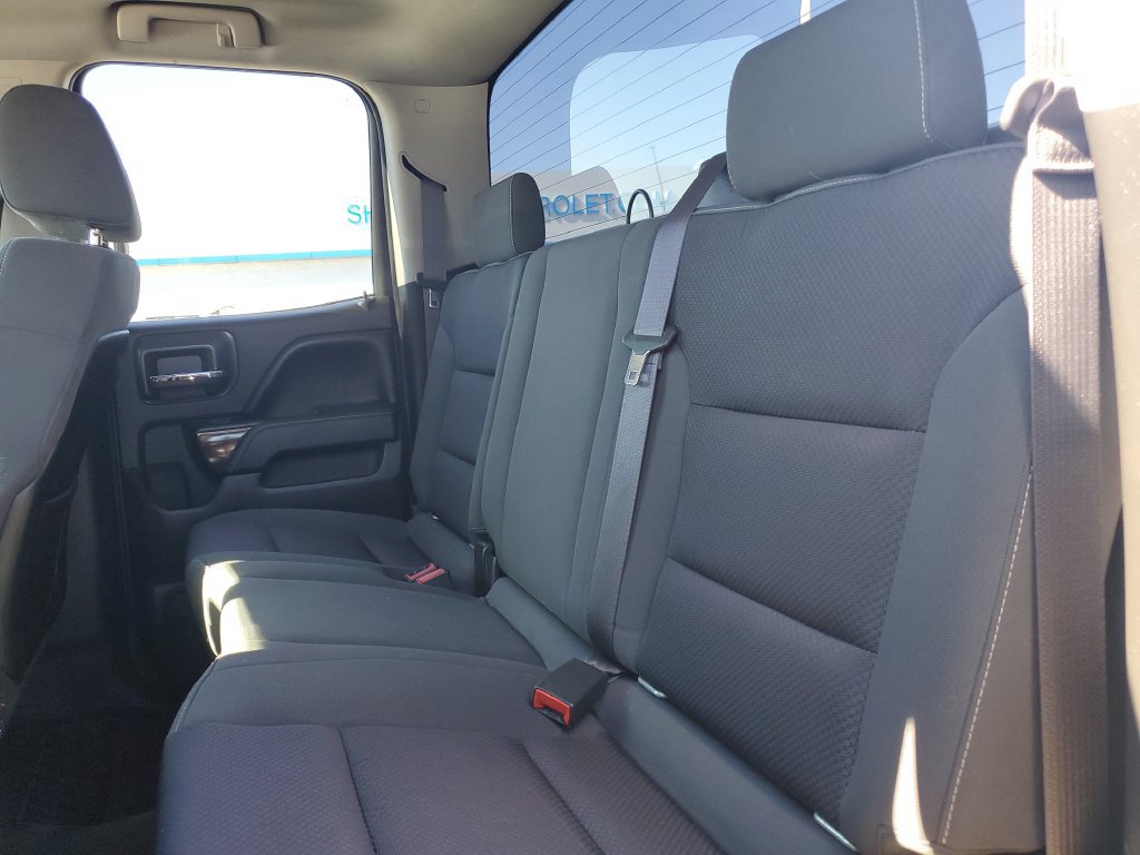 Used 2015 GMC Sierra 1500 SLE w/ Carbon-20 Edition AWD/4WD image 26